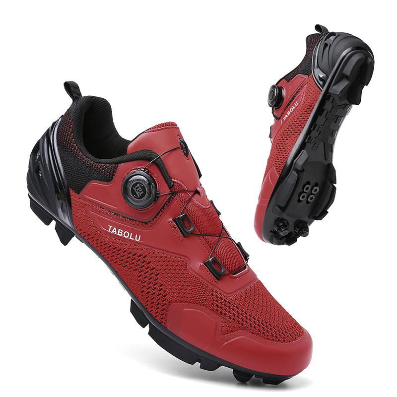 Mannen en vrouwen helpen fiets - Mountain Biking Game recensie en prijs