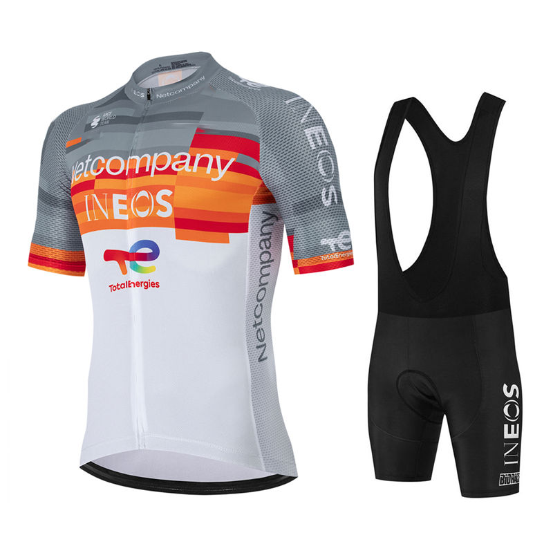 Ineos Nieuwe Pro Team 2026 Wie - Mountain Biking Underwear recensie en prijs